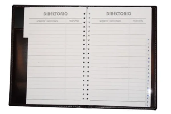 Detalle de acabado curpiel en directorio práctico